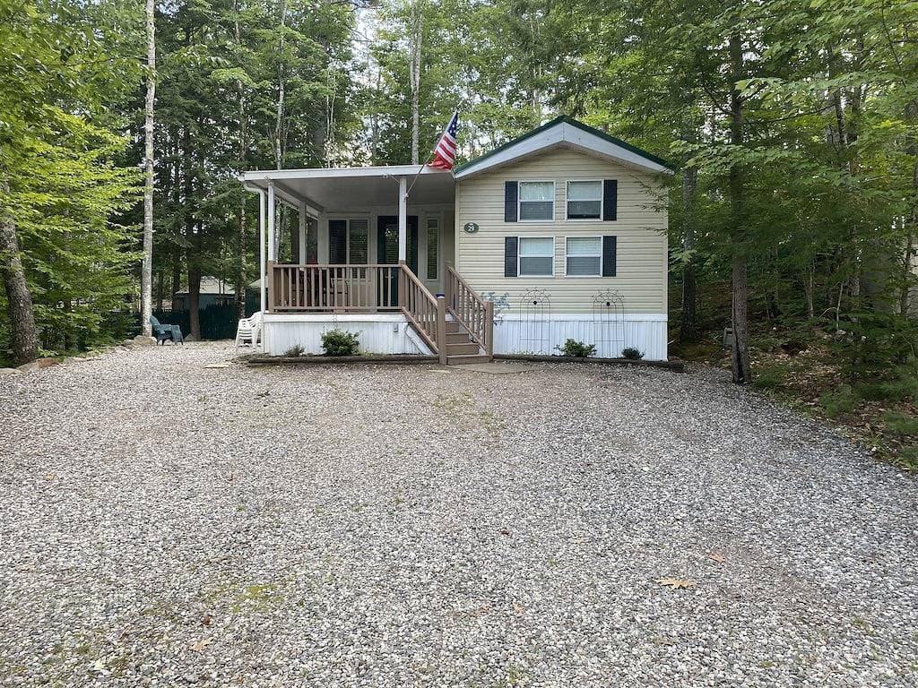 Foto 7 von 15: Point Sebago 3 Schlafzimmer, 1,5 Bäder Maine Seehütte nahe Strand an der Purple Rd