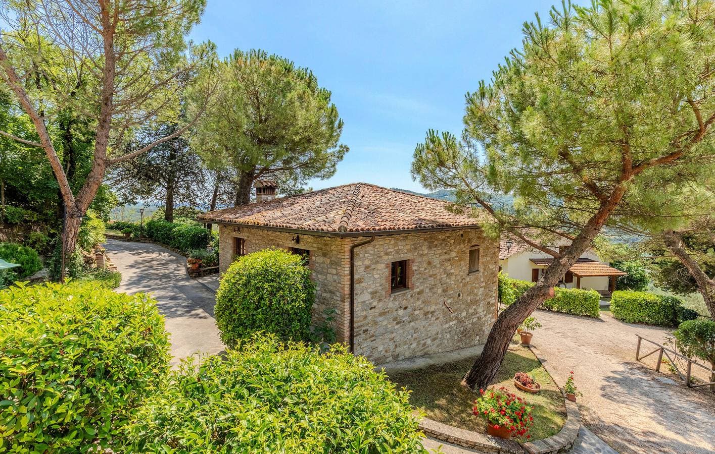 Foto 3 von 40: Gemütliche Wohnung mit Pool & Garten, 1km zum Monte Santa Maria Tiberina