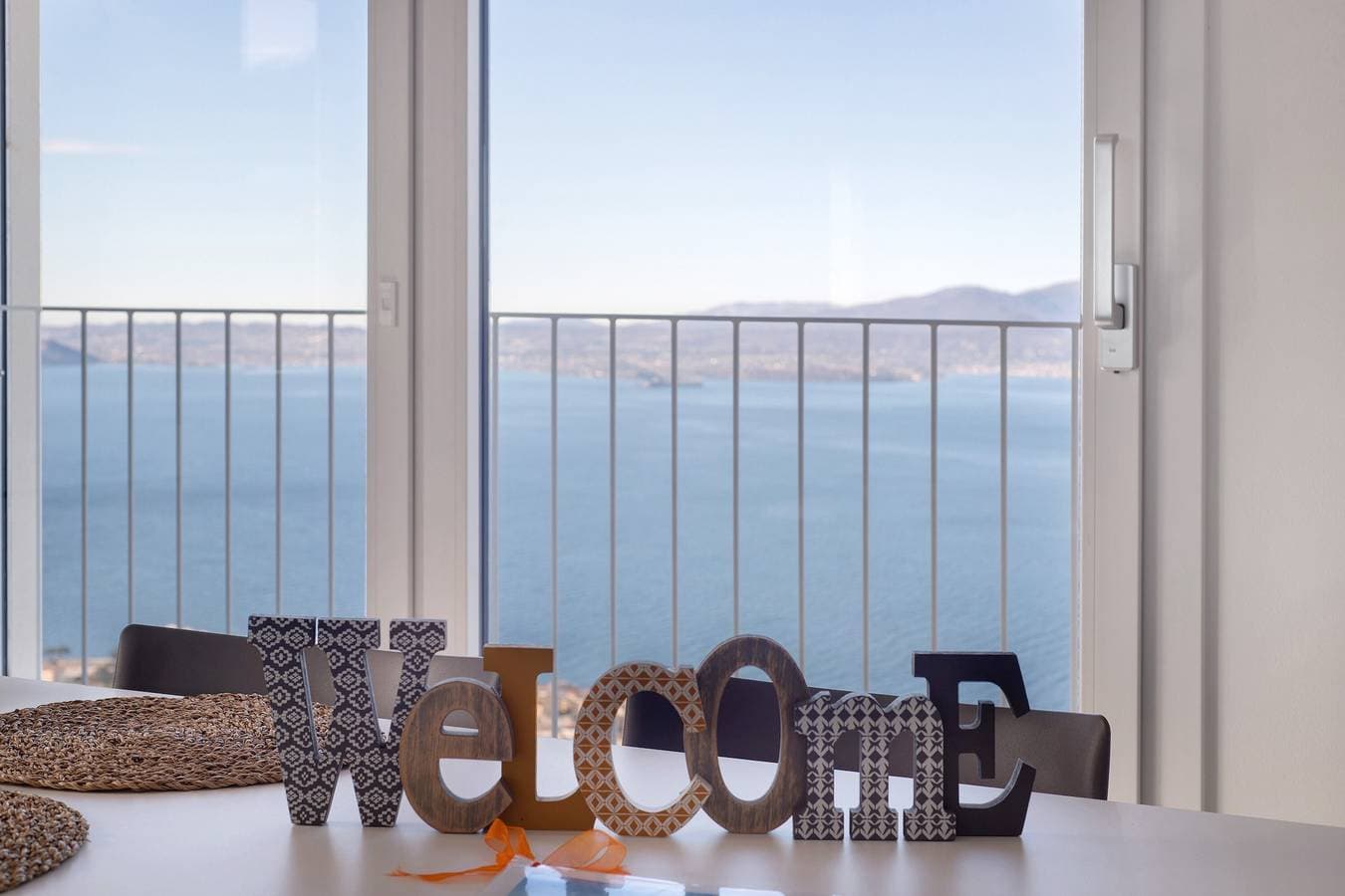 Foto 8 von 31: Ferienwohnung 'Casa Serena' mit Seeblick, WLAN und Klimaanlage