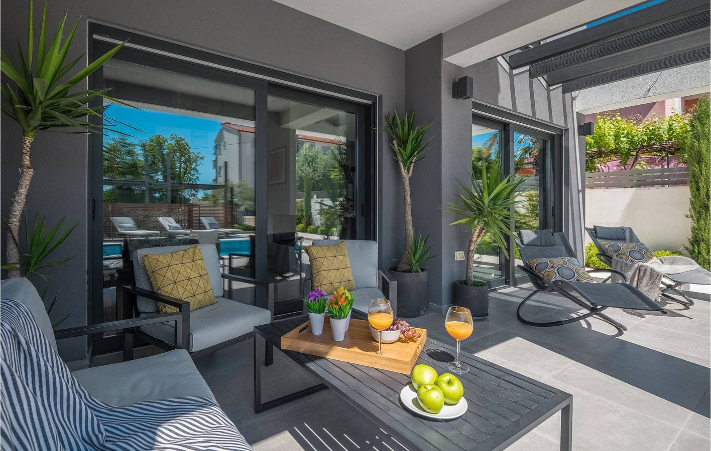 Foto 6 von 41: Gemütliche 1-Zimmer-Wohnung mit Terrasse, 1,5 km vom Strand Bijeca entfernt