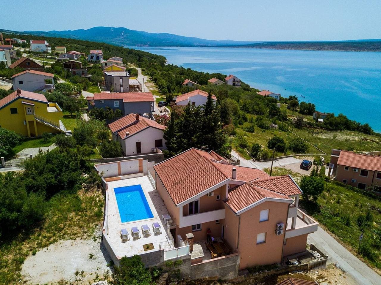 Foto 6 von 39: Geräumiges Ferienhaus in Maslenica