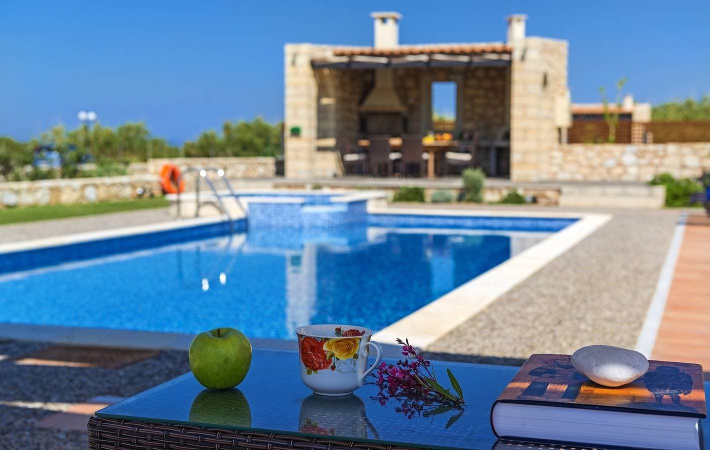 Foto 4 von 24: Villa für 8 Personen mit Balkon