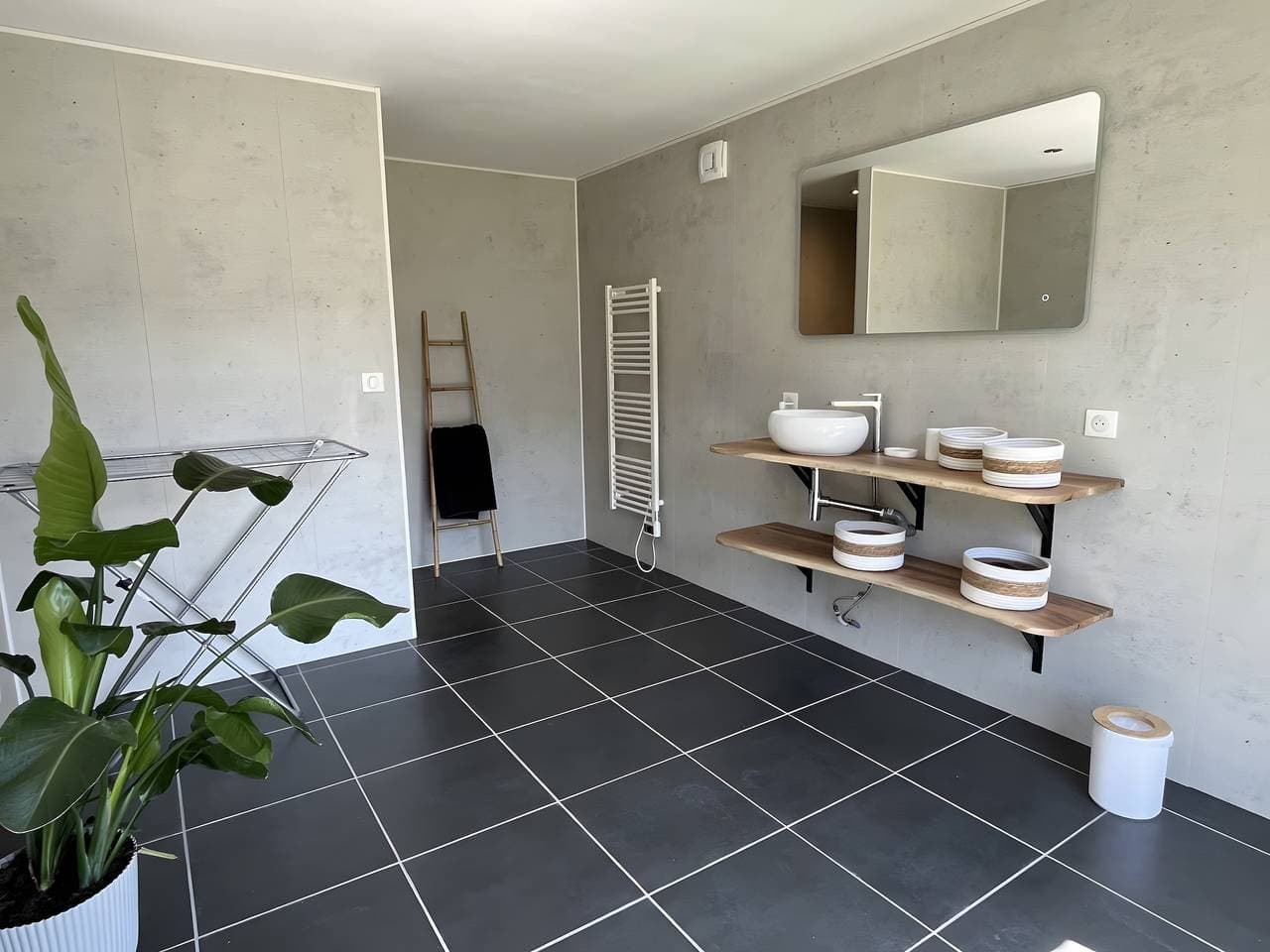 Foto 13 von 17: Apartment 'Porte Des Gorges' mit Bergblick, privater Terrasse und WLAN