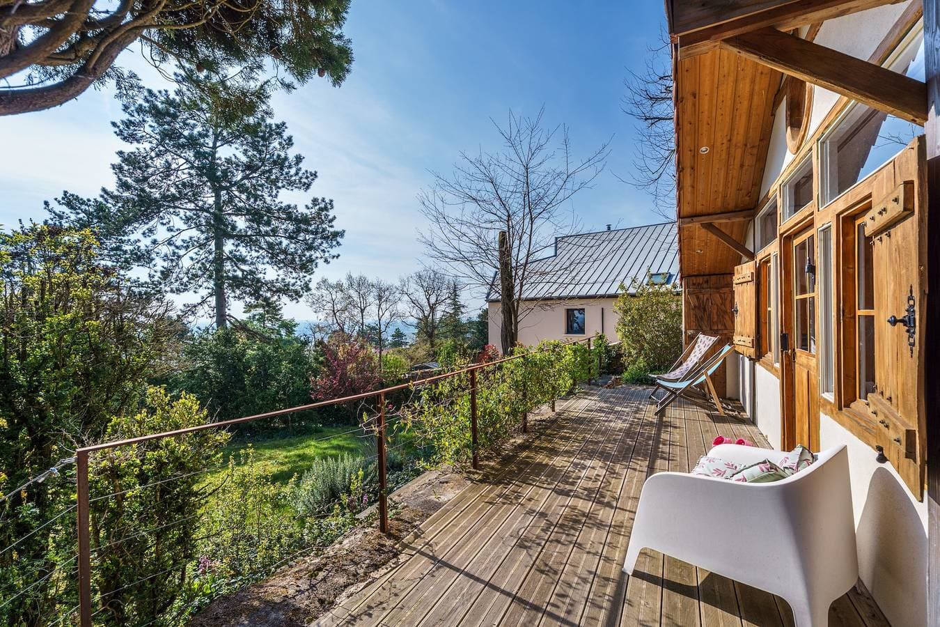 Foto 4 von 16: Chalet für 4 Personen mit Garten