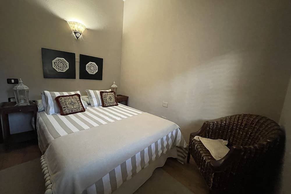 Foto 4 von 30: \"Los Jazmines\" Blick Auf Berg Und Meer.  Jacuzzi Exterior, Peace und WIFI
