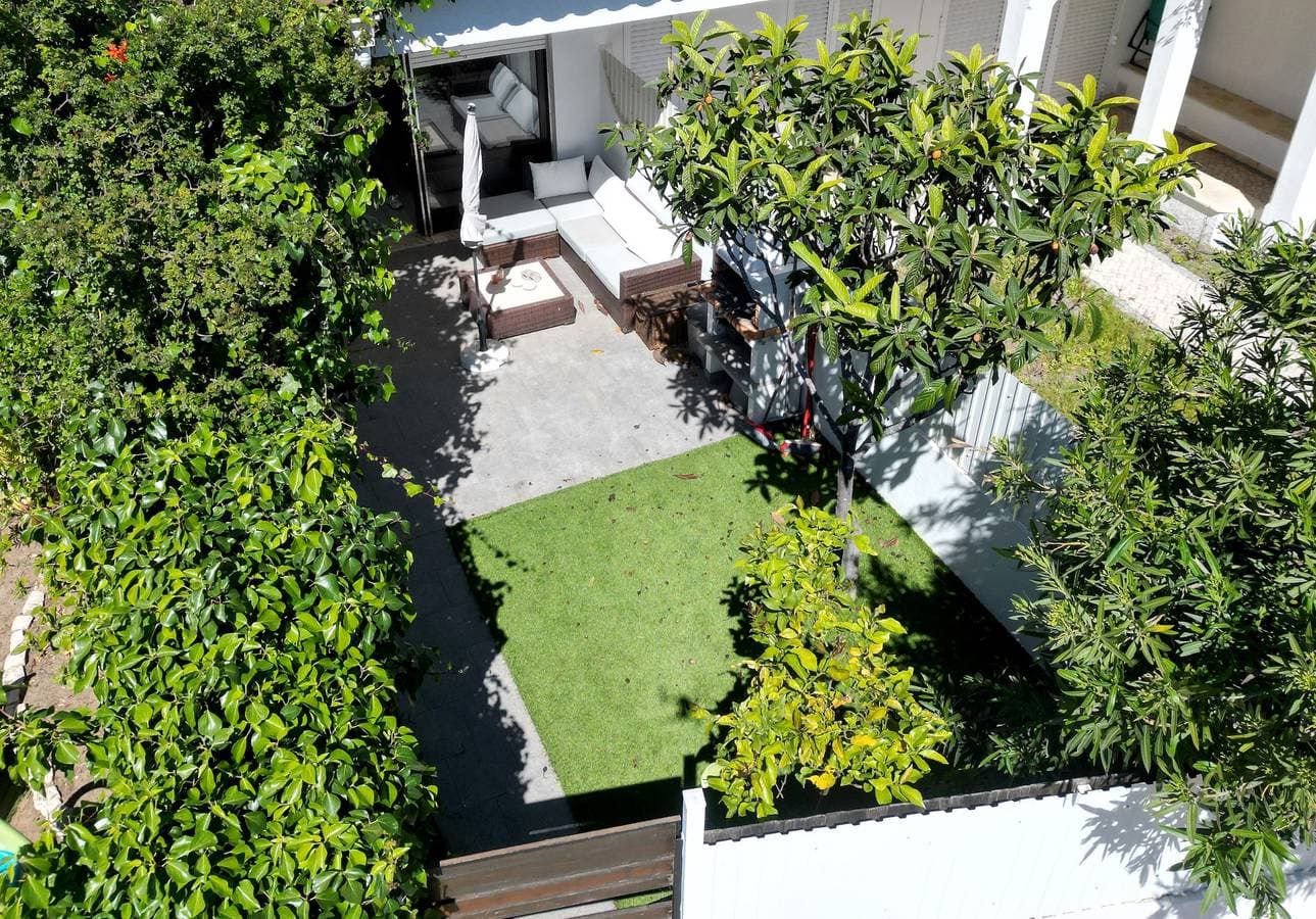 Foto 13 von 43: Magnific Studio with a cozy garden by Rentals in A