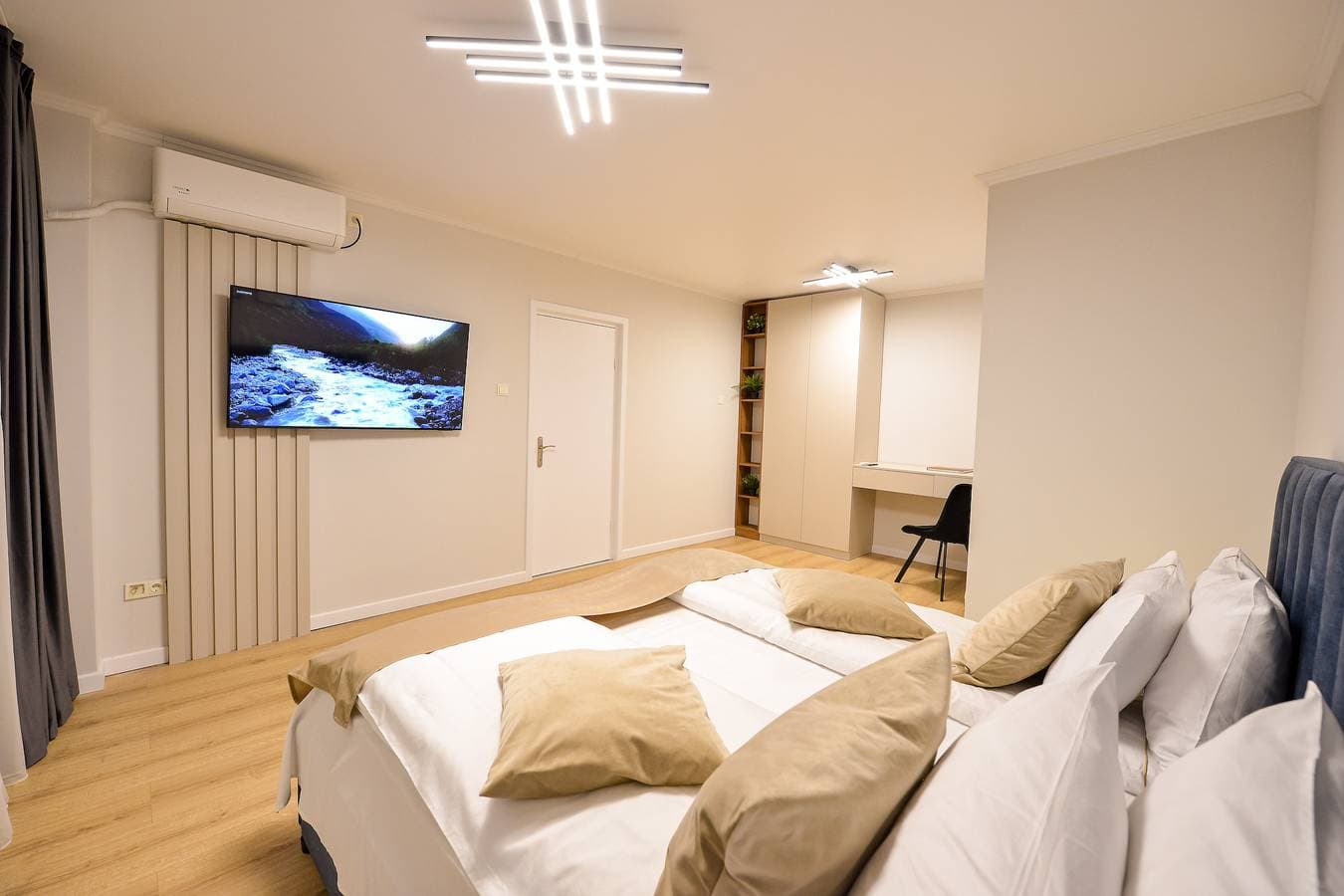 Foto 13 von 23: Libra Apartment - Zwei Schlafzimmer - 5 Gäste - Neben den Cismigiu-Gärten