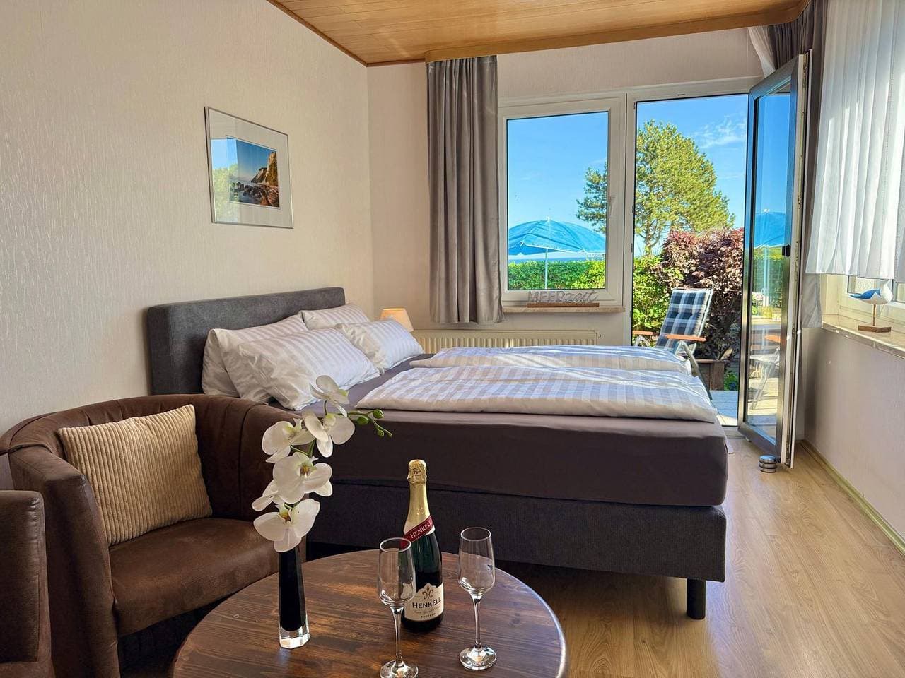 Foto 2 von 17: Ferienhaus Seeblick in Sassnitz auf Rügen mit Terrasse