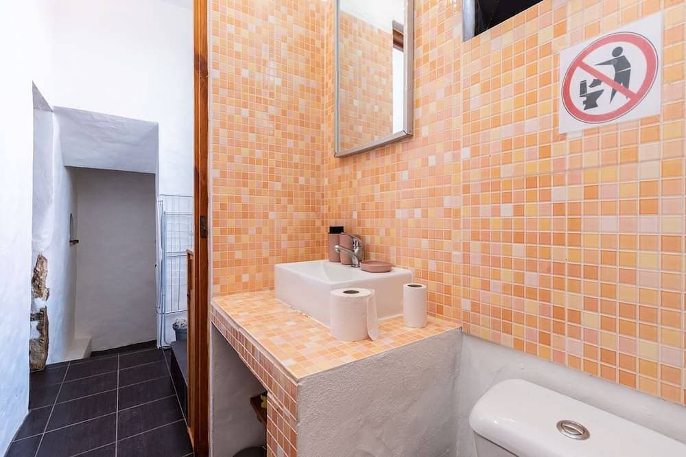 Foto 8 von 25: Bartsia Orange Villa, Wifi, Parkplatz, Balkon, Schwimmbad, Garten ,!Neu!