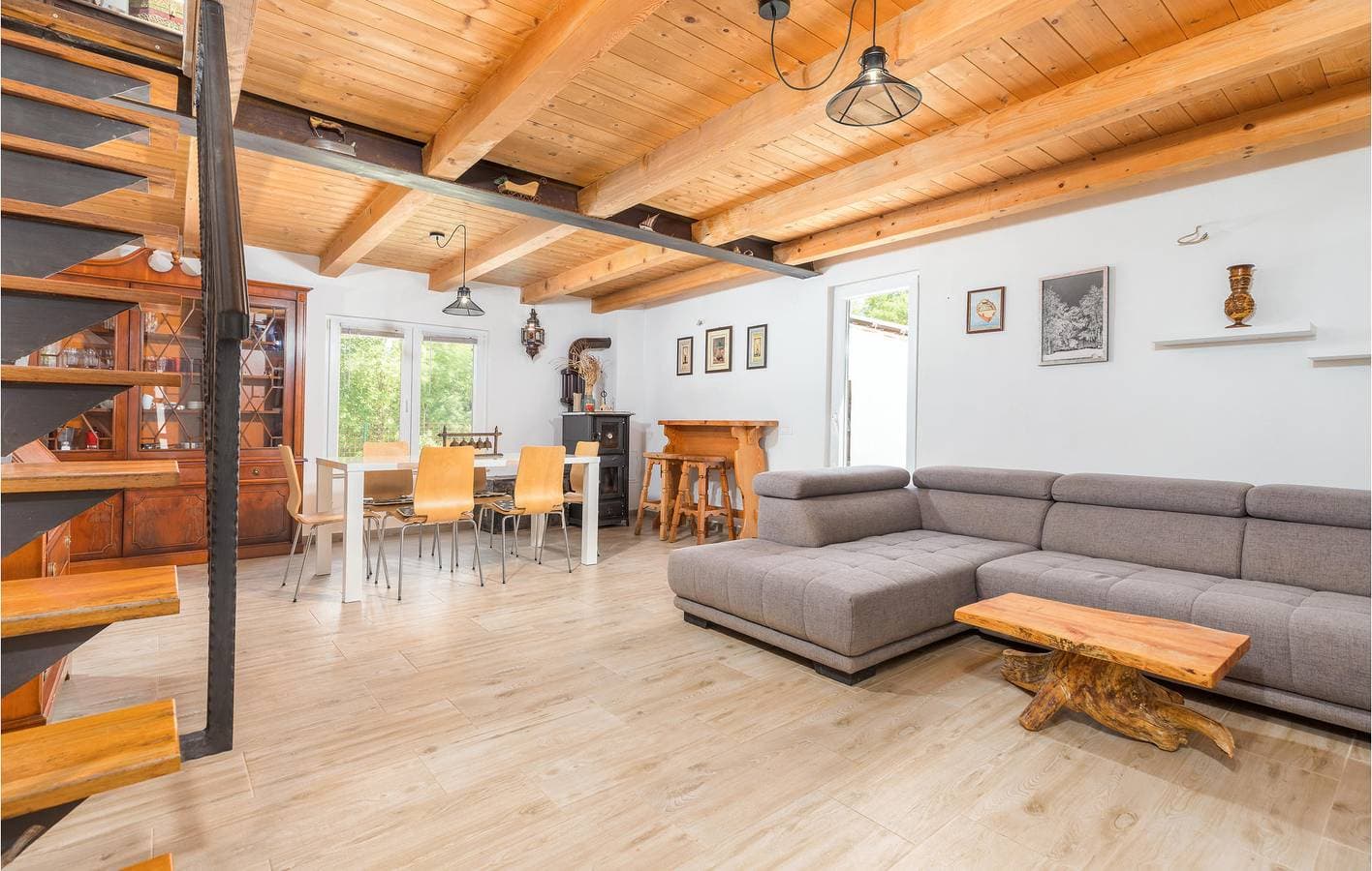 Foto 4 von 41: Reizende 2-Zimmer-Wohnung mit Pool, Terrasse und WLAN in Žminj