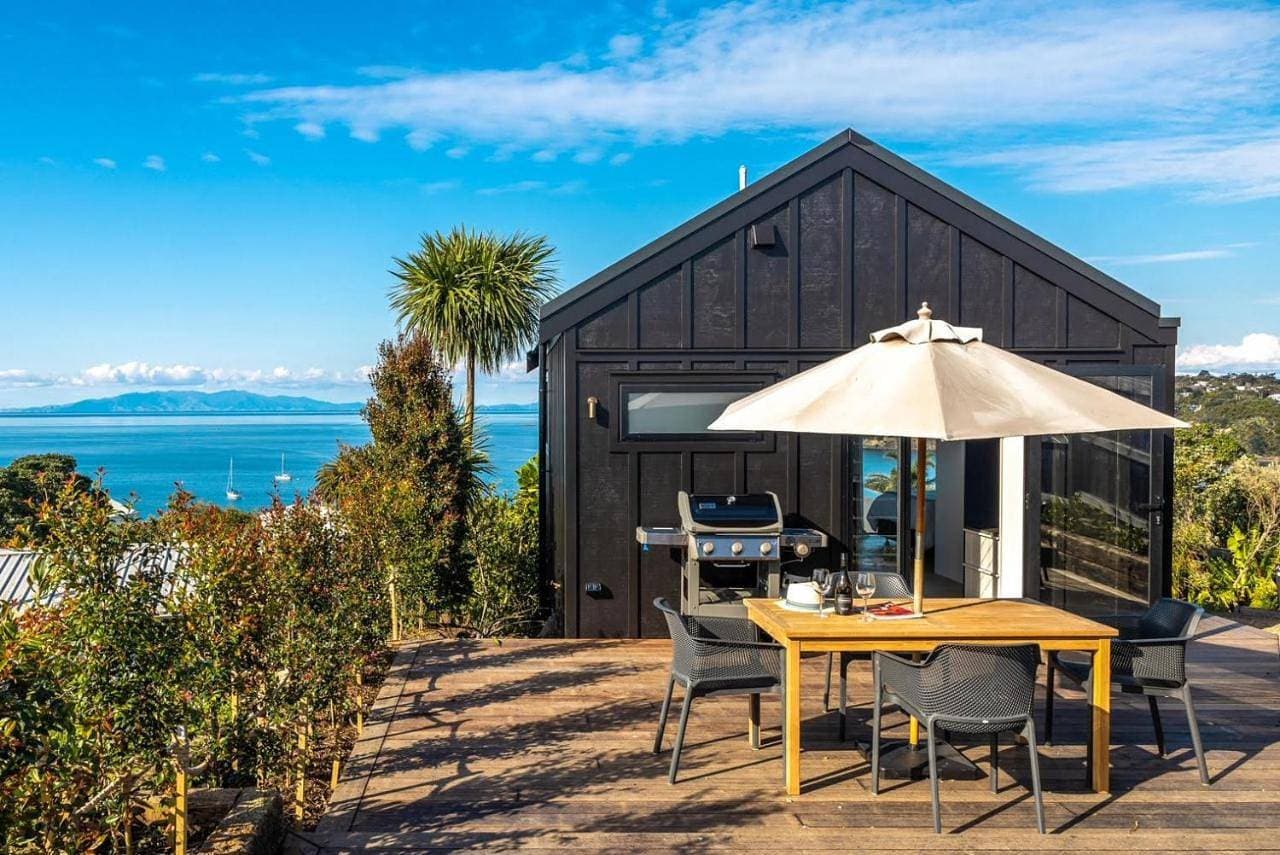 Whare Iti 1