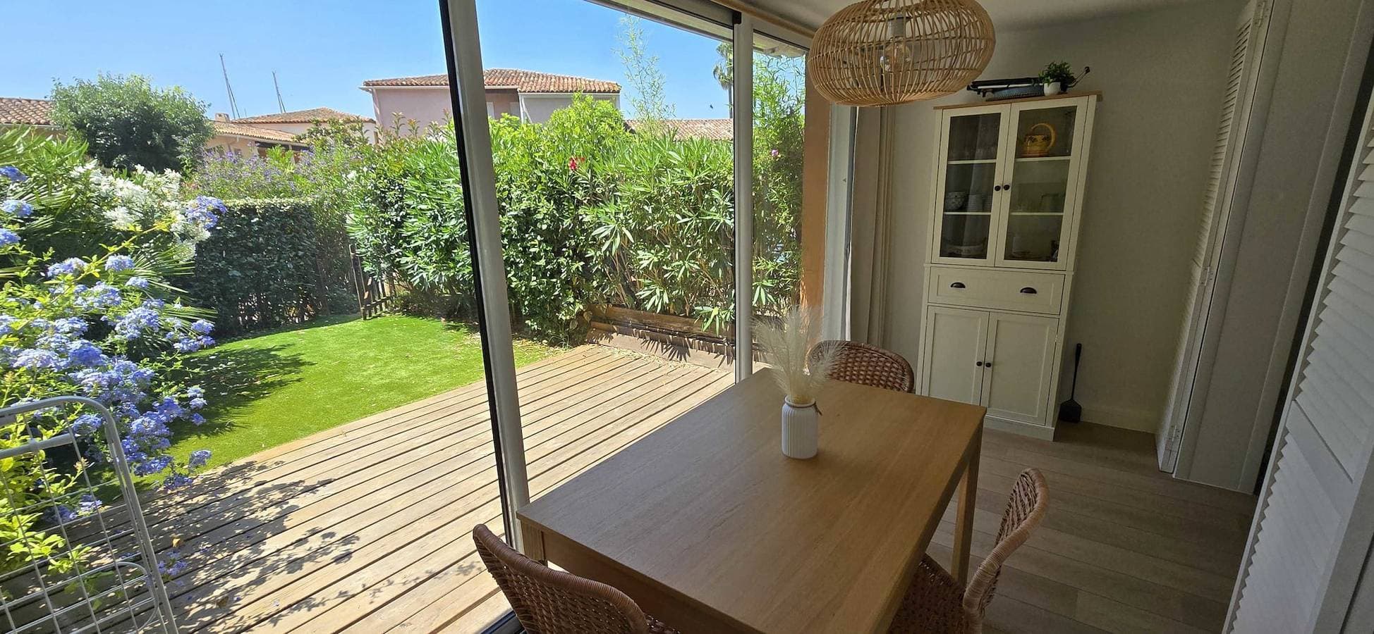 Foto 9 von 34: Ferienwohnung für 3 Personen mit Garten