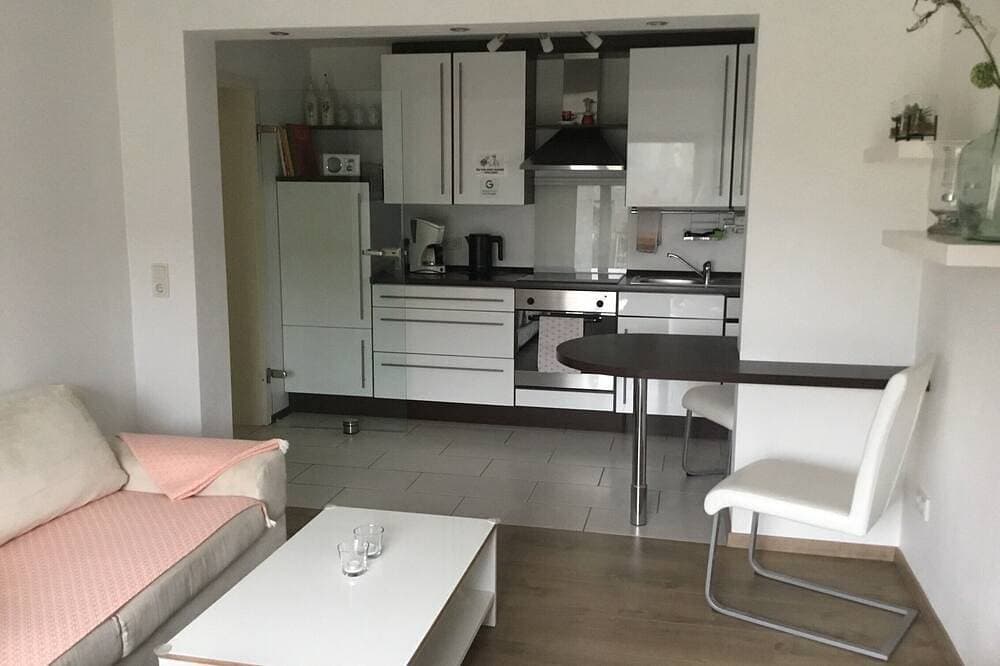 Foto 12 von 20: Moderne sonnige Ferienwohnung - ruhige Lage, mit großer Terrasse