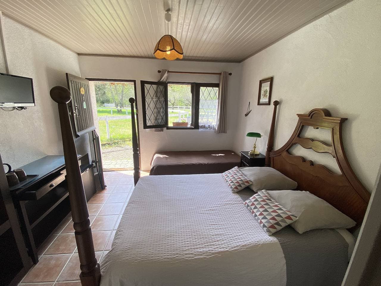 Foto 5 von 26: Bed & Breakfast 'Auberge Marcheroux Zimmer Nr. 4' mit Gemeinschaftsgarten und WLAN