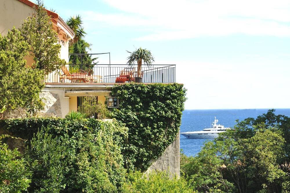 Foto 9 von 30: Direkt am Meer, 50 Meter vom Strand, 3 Km von Monaco, teilweise klimatisiert.