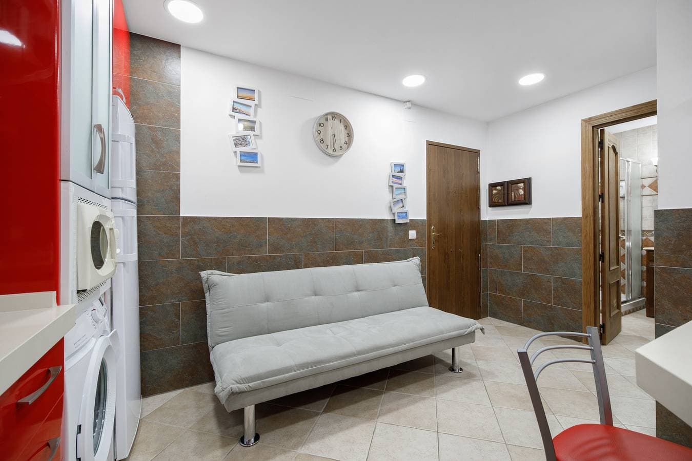 Foto 8 von 20: Apartment „Primer Línea De Playa“ mit WLAN und Klimaanlage direkt am Strand