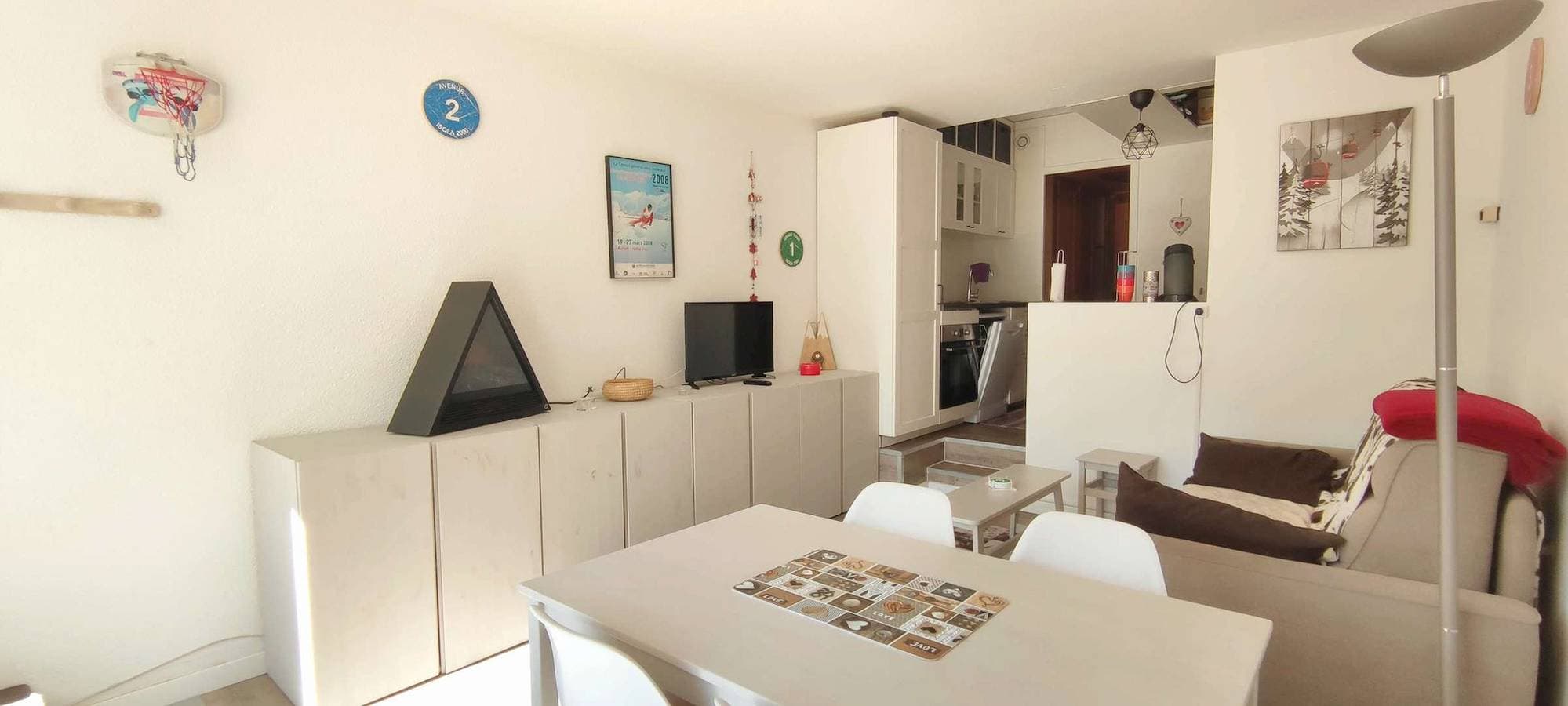 Foto 2 von 11: Ferienwohnung für 4 Personen mit Balkon