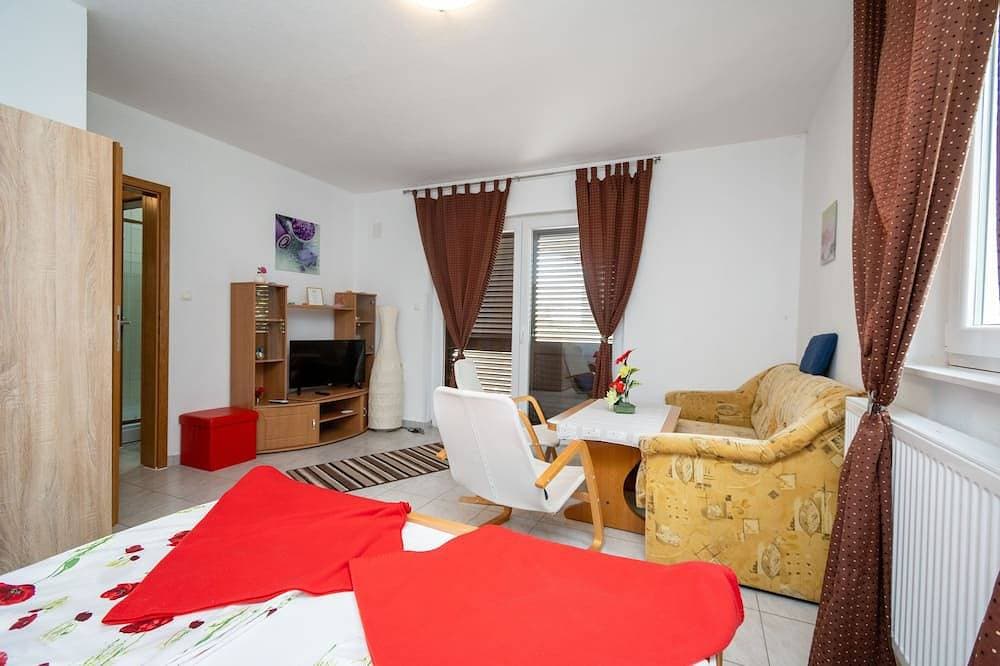 1-Zimmer-Ferienwohnung mit Terrasse und Meerblick Tribanj Sibuljina, Paklenica 1
