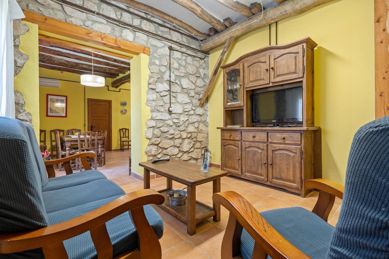 Foto 5 von 39: Ferienhaus 'Mas De Sisco' mit Bergblick, WLAN und Klimaanlage