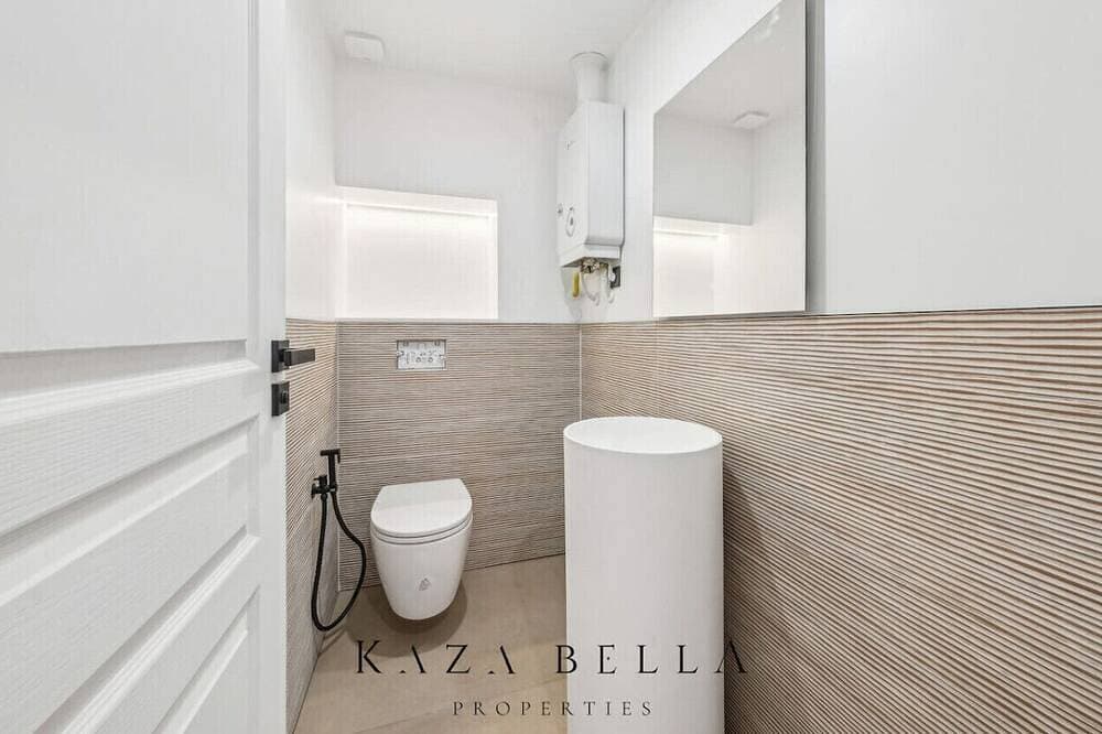Foto 6 von 13: Kaza Bella – Paris Brancion | House with Jacuzzi