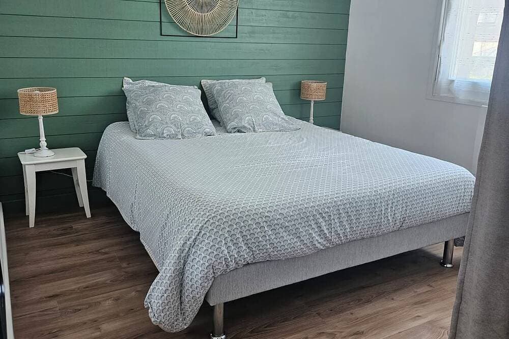 Foto 2 von 30: Strände in 100 m - Sauna - Freizeit, Entspannung - Familienorientiert, Ruhig, Eingezäuntes Grundstück. 4****