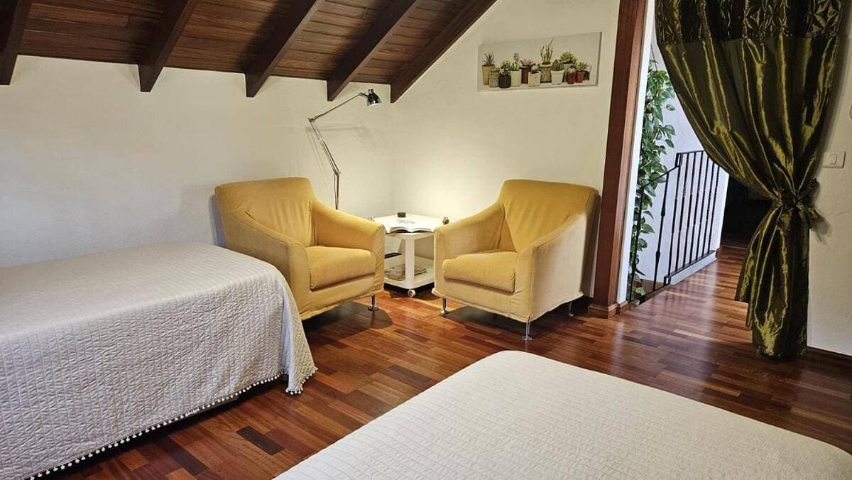 Foto 7 von 19: Three-Bedroom House