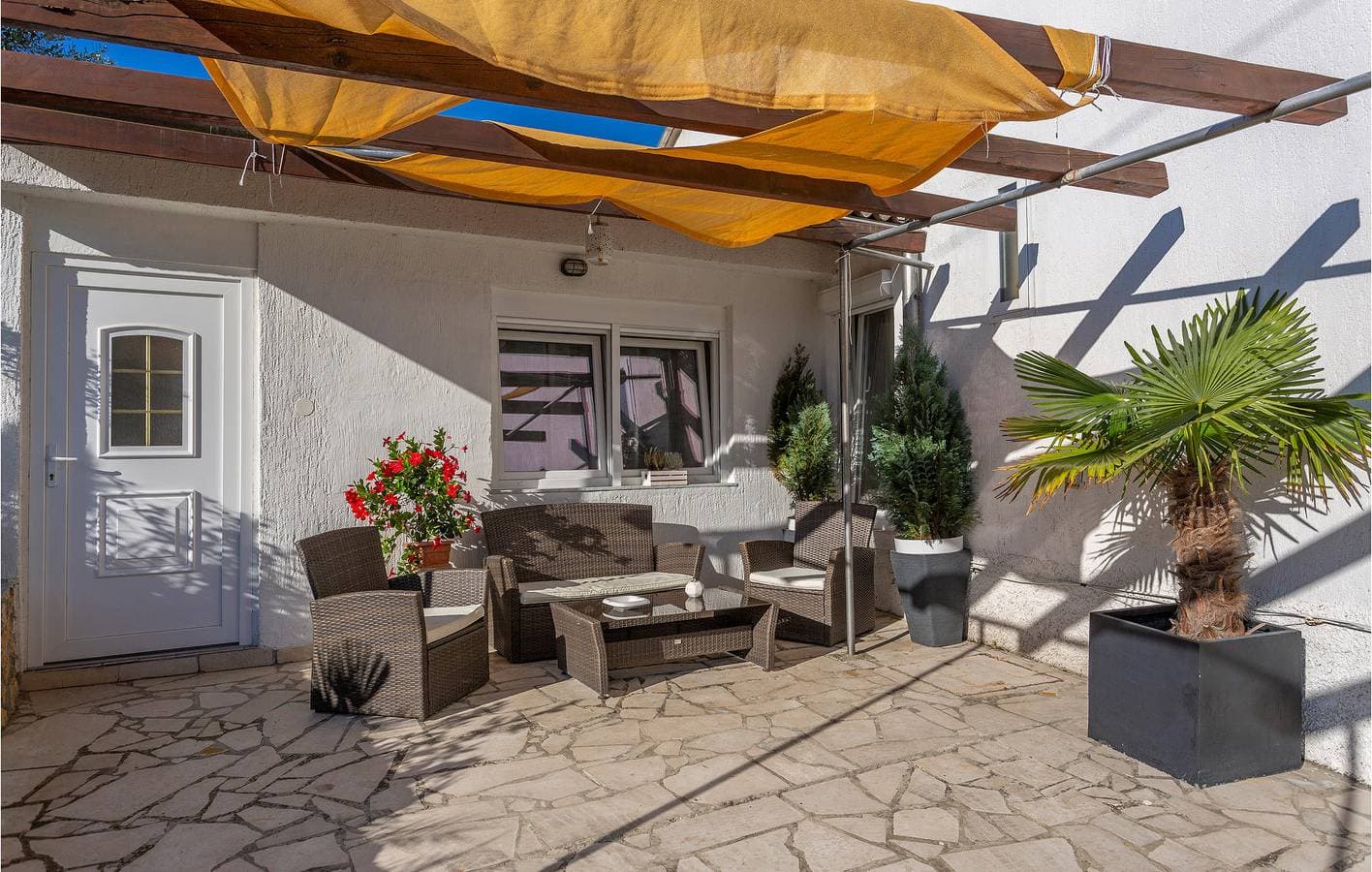 Foto 11 von 32: Gemütliche 1-Zimmer-Wohnung mit Terrasse, nur wenige Schritte vom ruhigen Strand entfernt