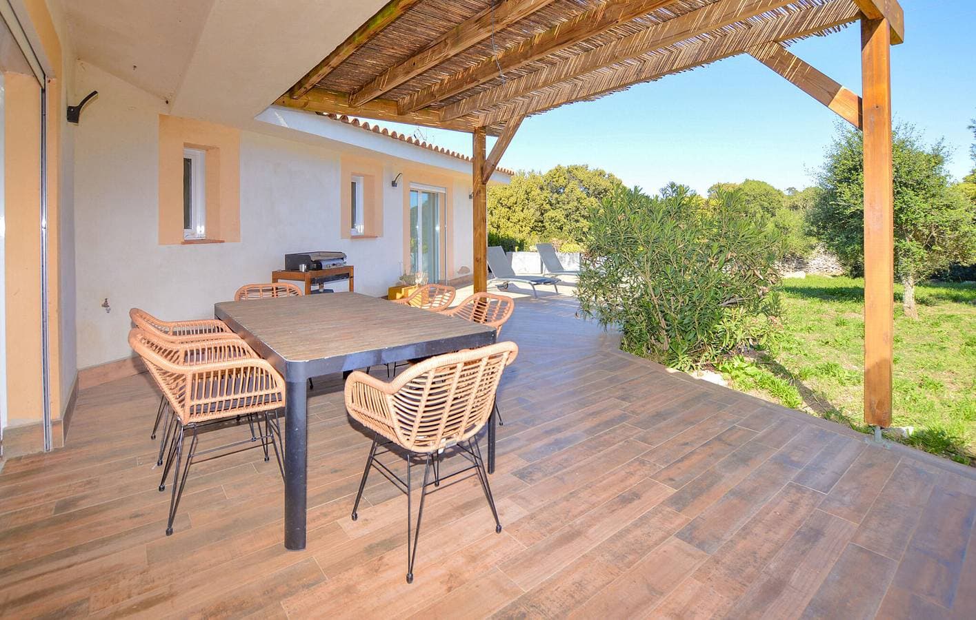 Foto 13 von 35: Gemütliche Wohnung mit Pool in der Nähe von Plage de Canetto