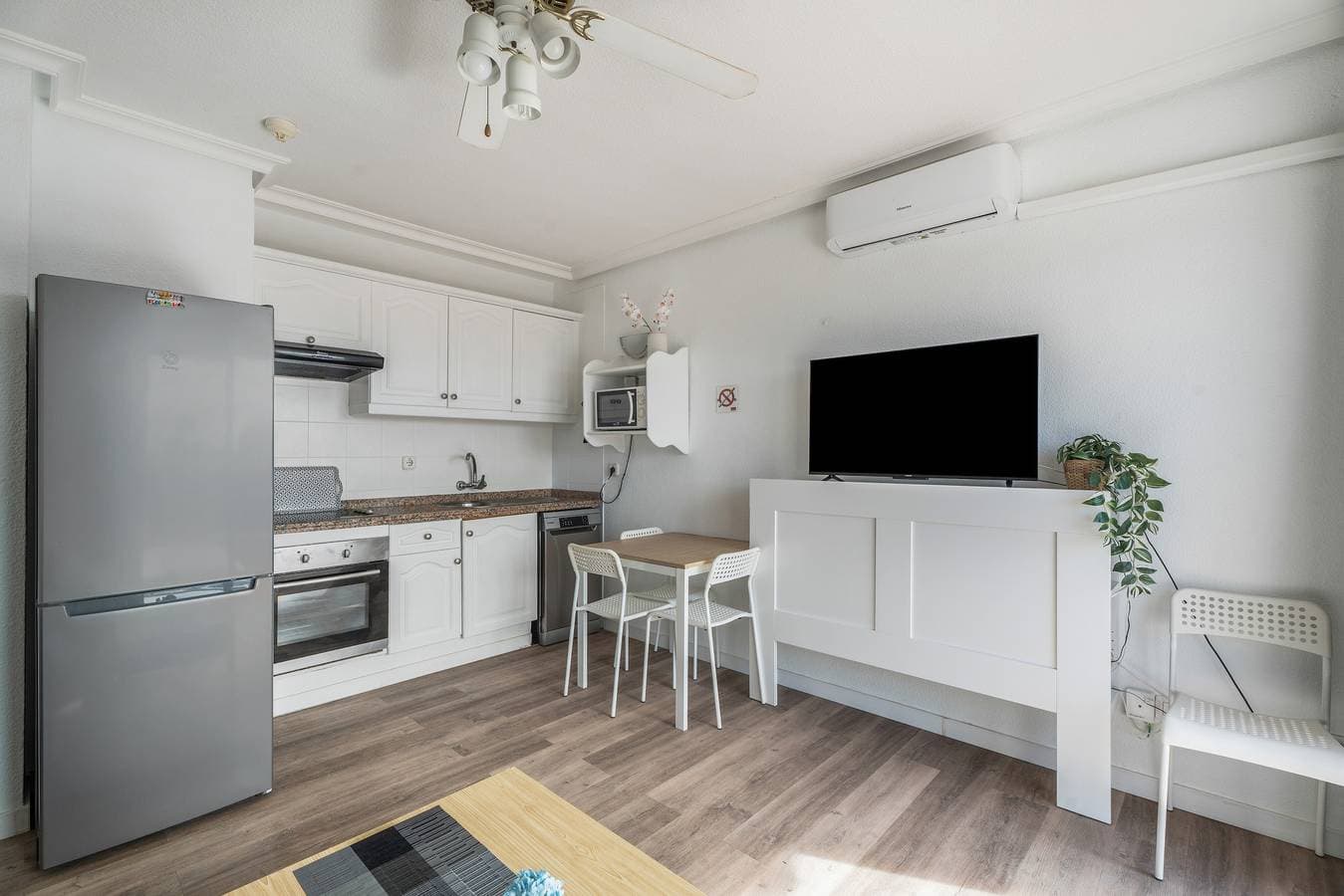 Foto 8 von 28: Ferienwohnung 'Oasis Del Sur' mit Meerblick, WLAN und Klimaanlage