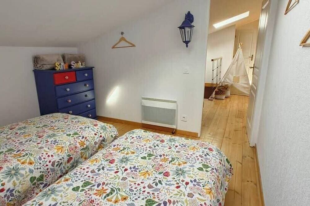 Foto 8 von 25: Large, friendly and bright villa with pool