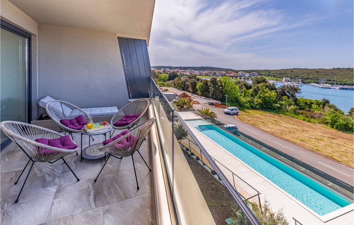 Foto 9 von 46: Gemütliche 1-Zimmer-Wohnung mit Pool, Terrasse und Zugang zum Strand