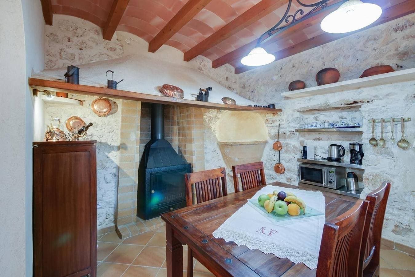 Foto 13 von 38: Ferienhaus Fonoll mit Bergblick, Pool, WLAN, Terrasse und Garten