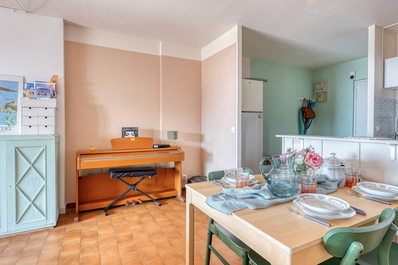 Foto 2 von 15: Ferienwohnung für 6 Personen mit Terrasse