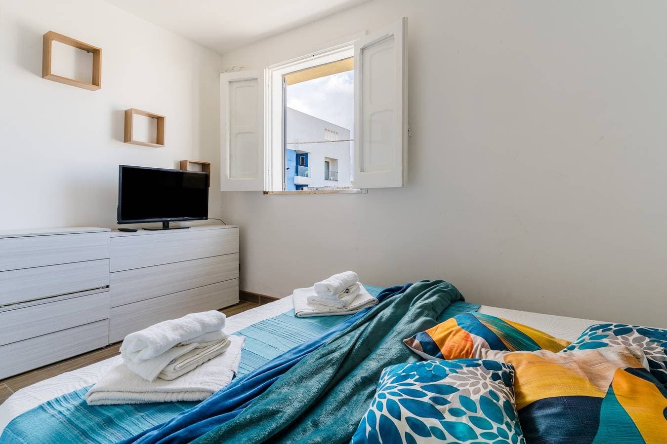 Foto 8 von 29: Ferienhaus 'Azzurra' mit Meerblick, WLAN und Klimaanlage