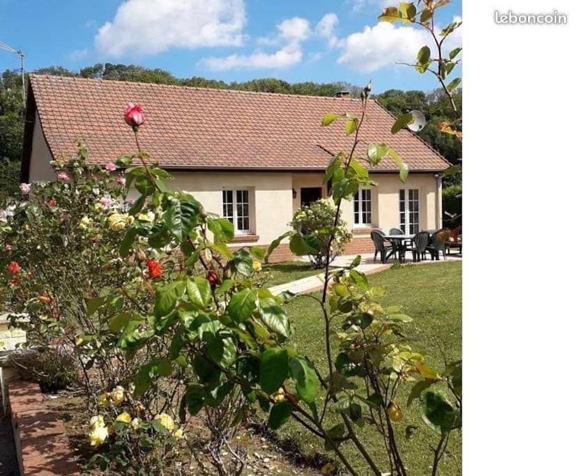 Foto 5 von 27: Three-Bedroom House