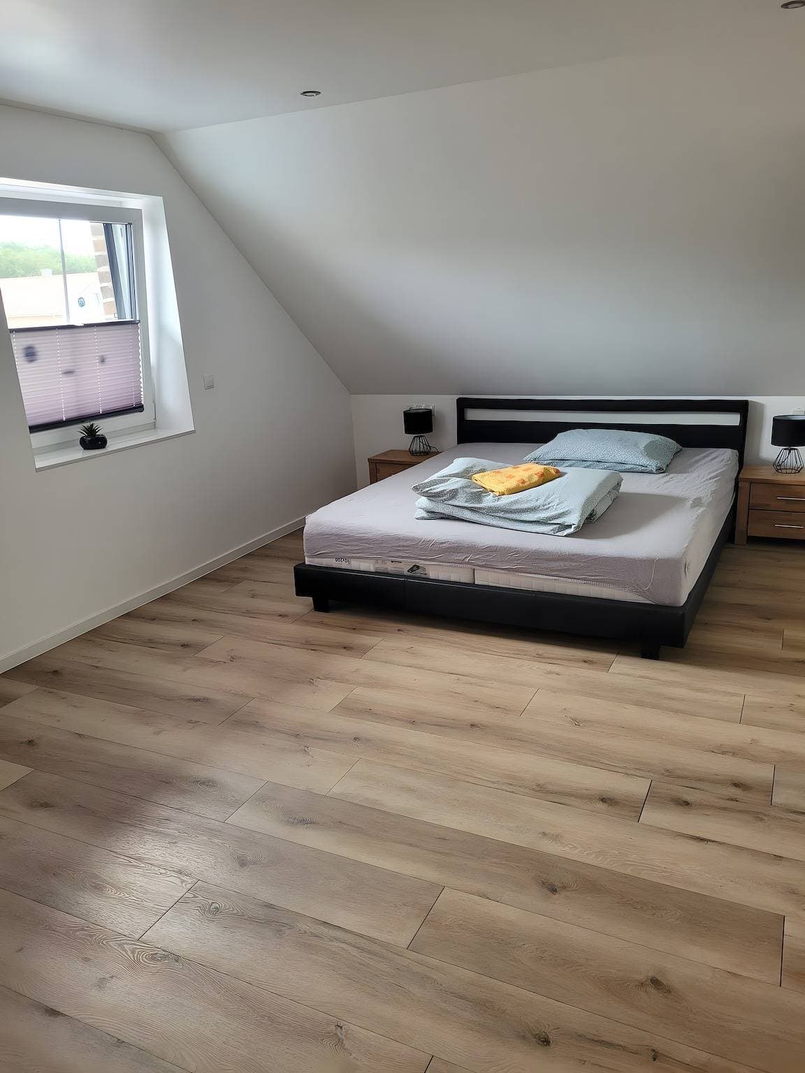 Foto 10 von 16: Ferienhaus 'Sam' mit Seeblick, privater Terrasse und WLAN