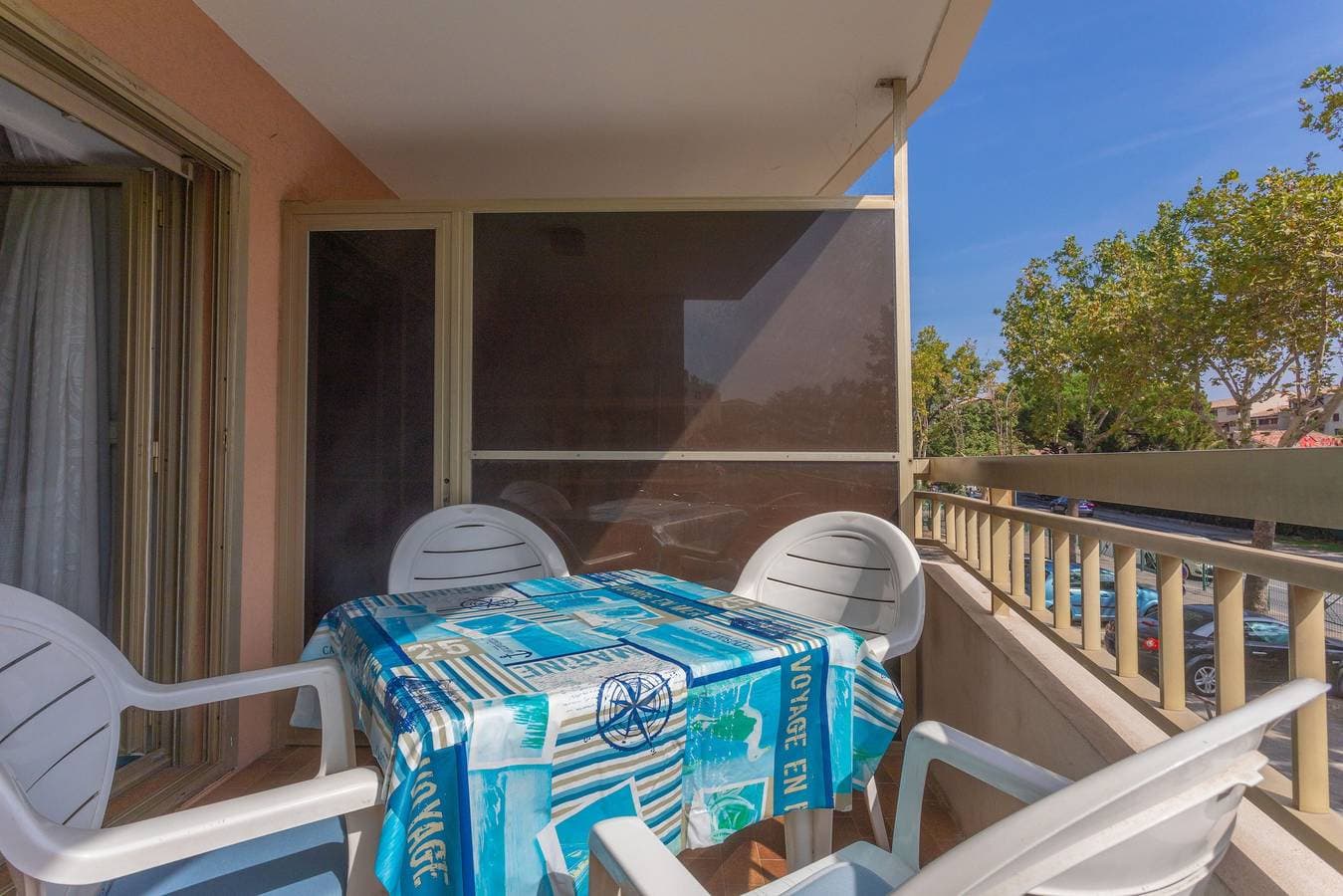 Foto 4 von 24: Einzimmerapartment 'Les Parfums De Mimosas' mit privater Terrasse und Klimaanlage