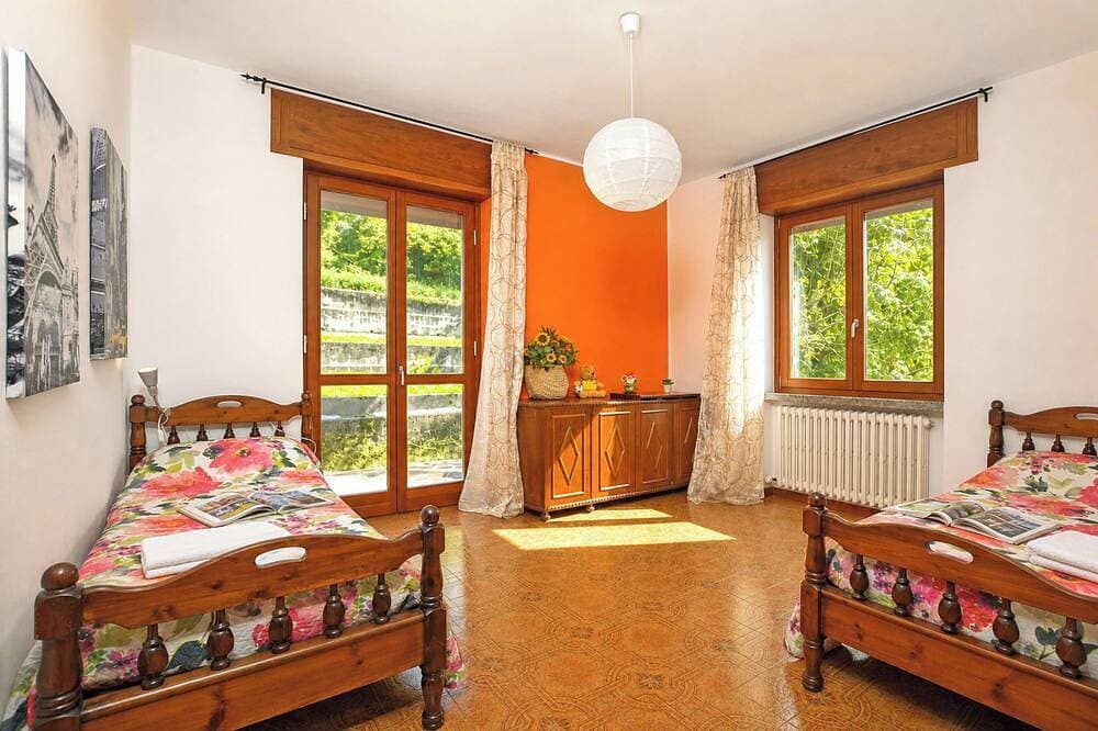 Foto 6 von 30: Casa Virginia, Mandello del Lario, Italy