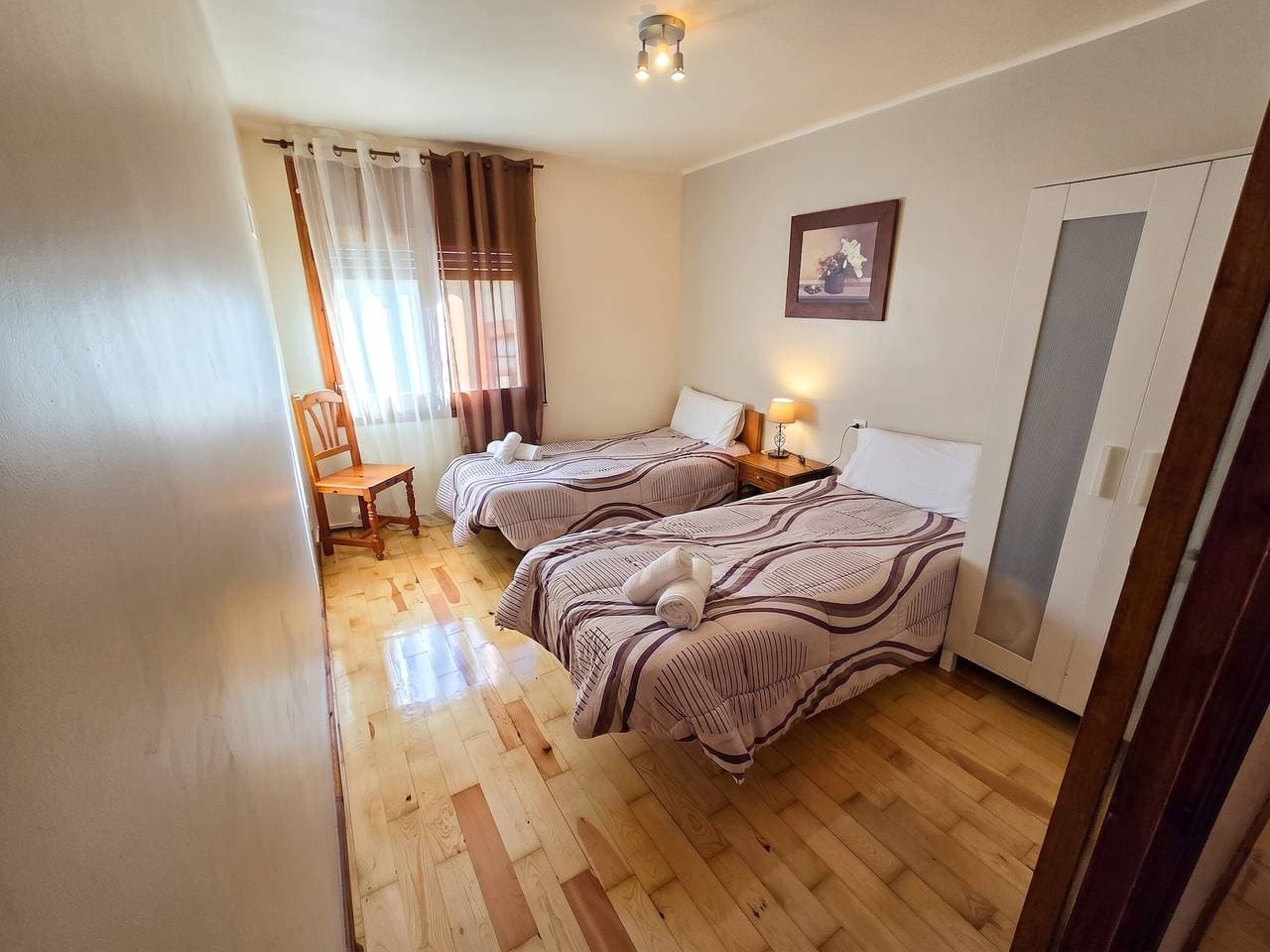 Foto 12 von 26: Gemütliche Wohnung in Alp 60 m² mit Balkon und Aussicht!