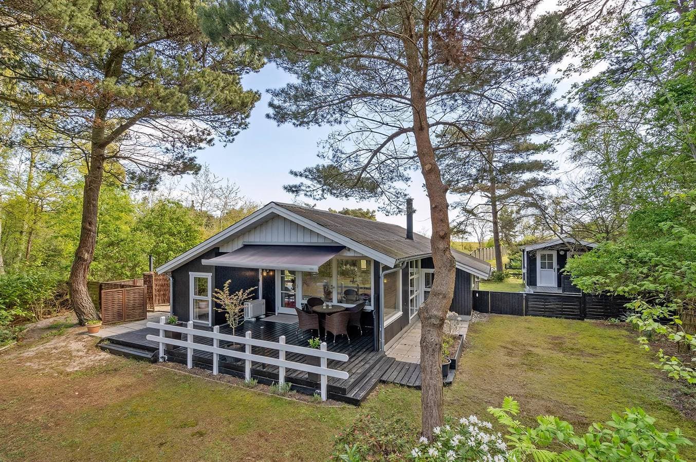 2 bedroom home in Gedser 1