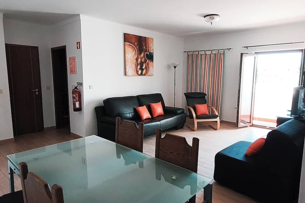 2 bedroom vacation apartment 1