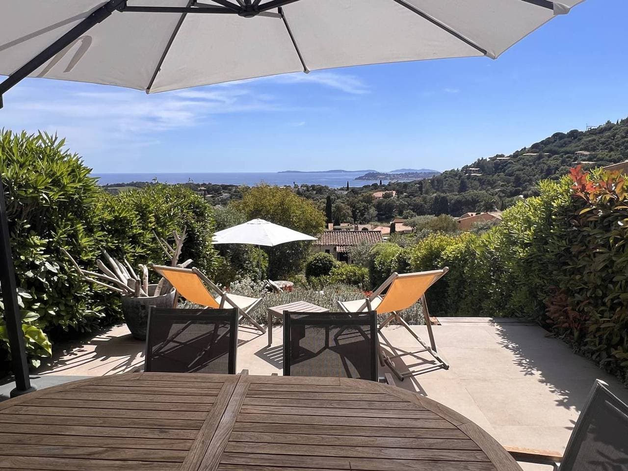 Mas mit 2 Schlafzimmern, Pool, Tennis, Parkplatz und WLAN 1