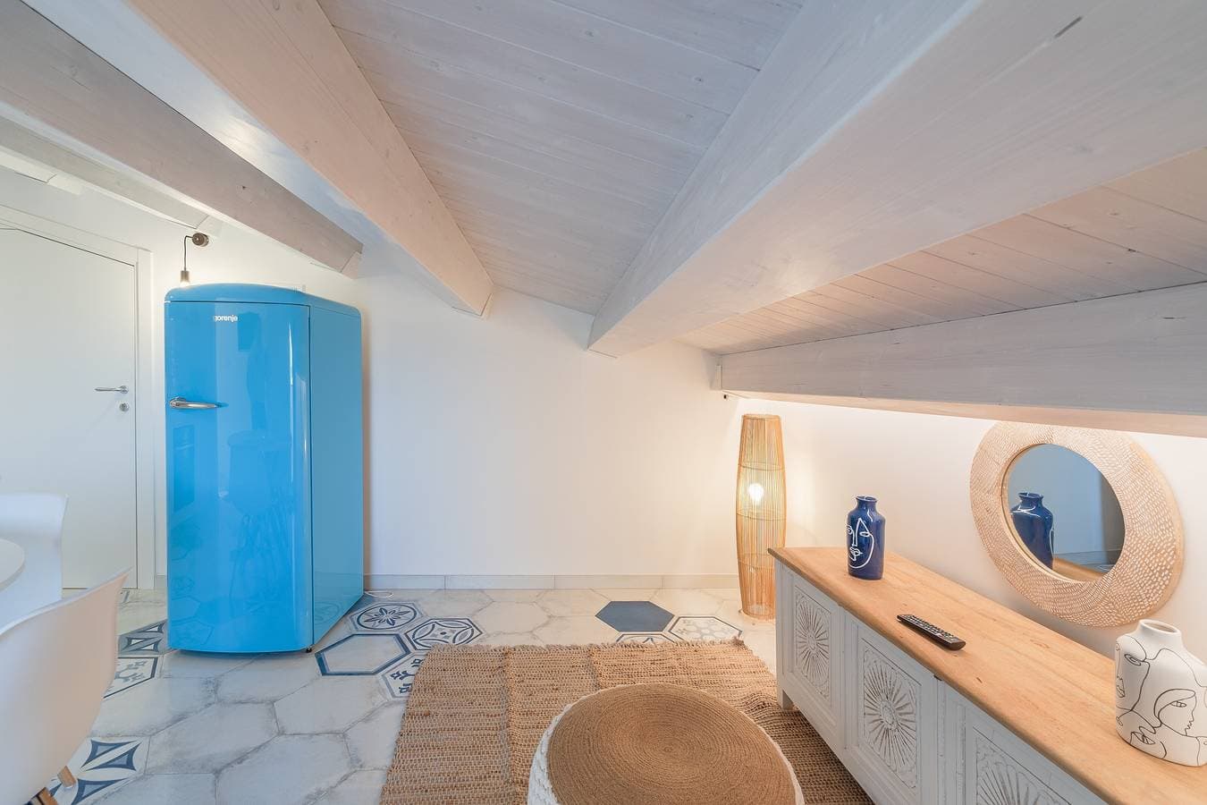 Foto 9 von 23: Ferienwohnung 'Boutique - Blue Sea' mit Meerblick, WLAN und Klimaanlage