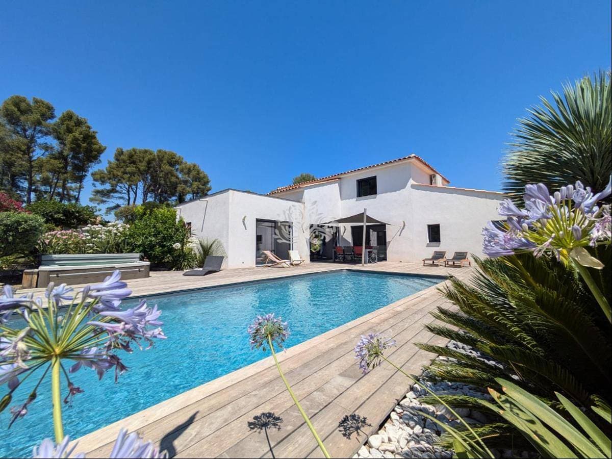 Magnifique Villa contemporaine 1