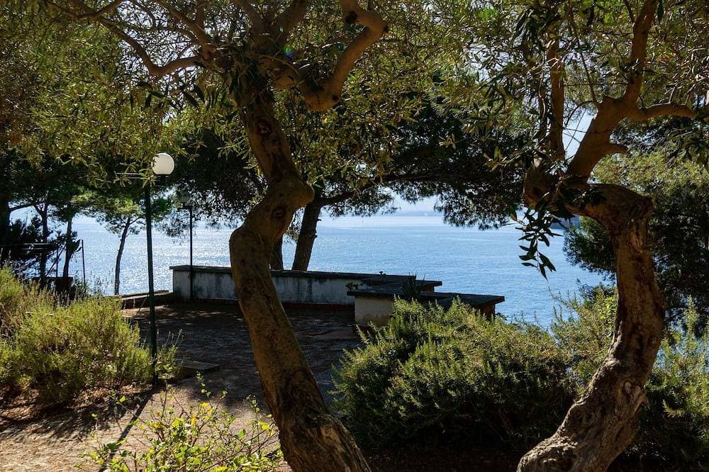 Foto 6 von 24: Scopello, direct access to the sea