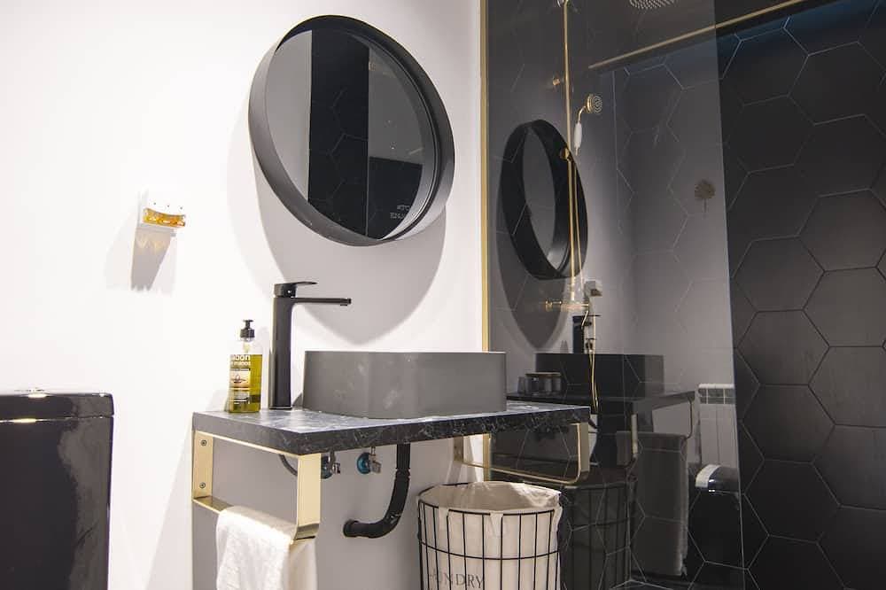 Foto 9 von 23: Schönes Design-Etage im Zentrum für 6 Personen