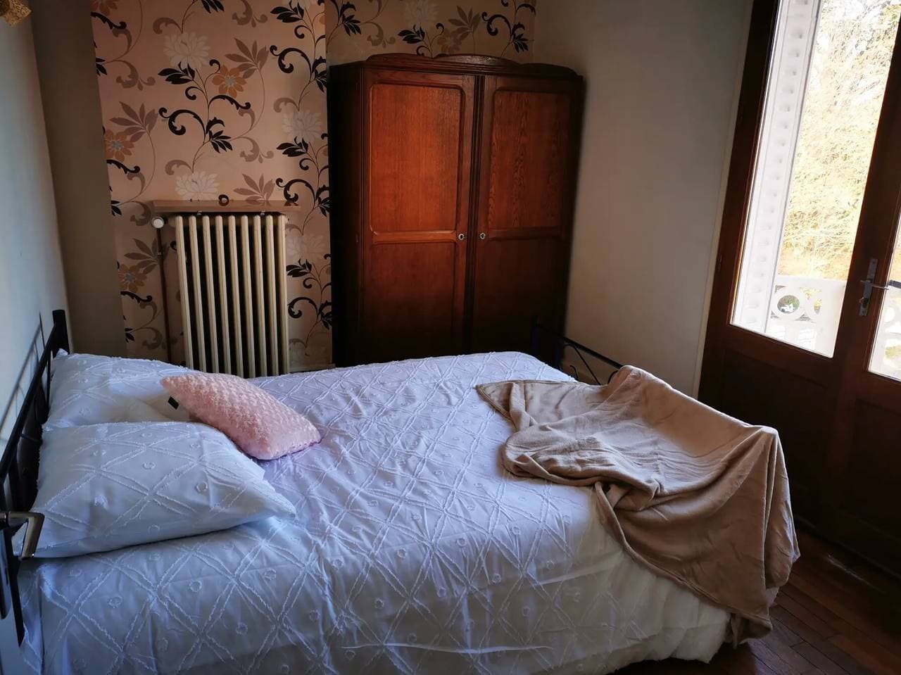 Foto 4 von 25: Chez Sandrine – Gästezimmer mit Pool & Abendessen auf Wunsch