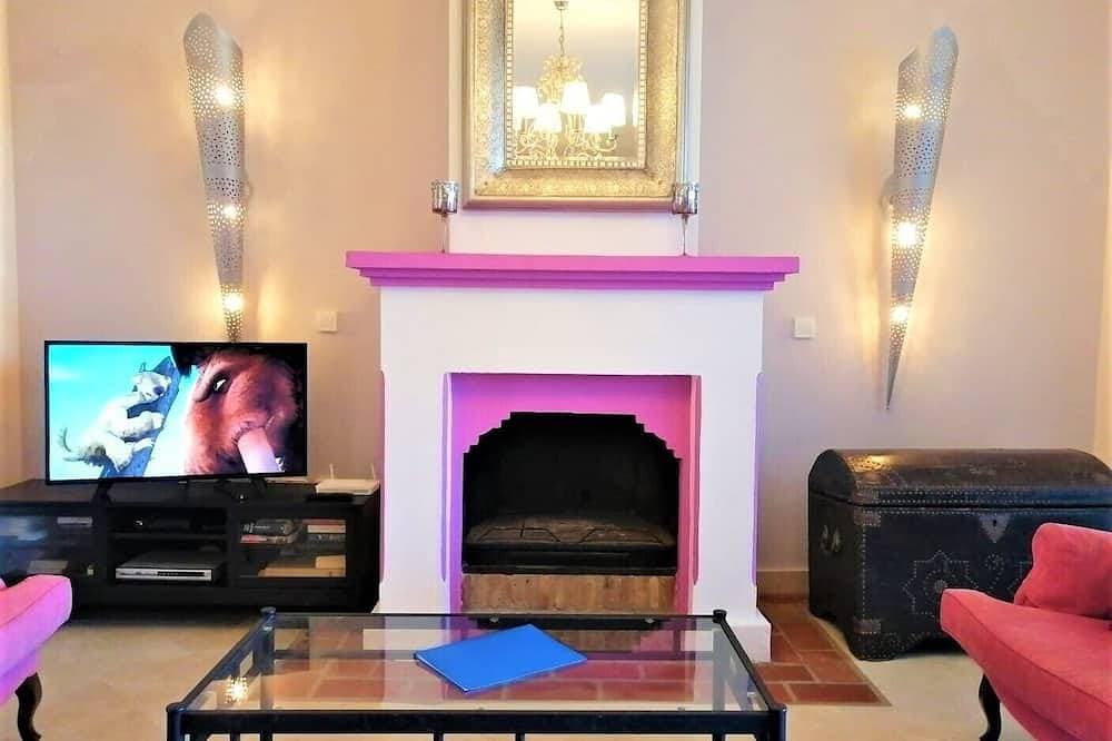 Foto 13 von 30: Luxus-Erdgeschoss-Wohnung mit Meerblick, privater Garten, Pool- und Meerzugang