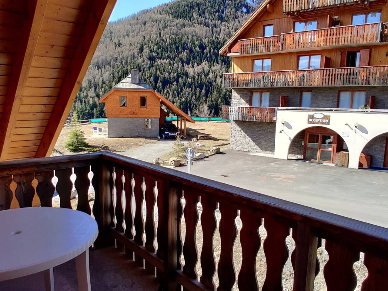 Foto 5 von 19: Studio-Kabine mit Balkon und Parkplatz in Pra Loup 1500