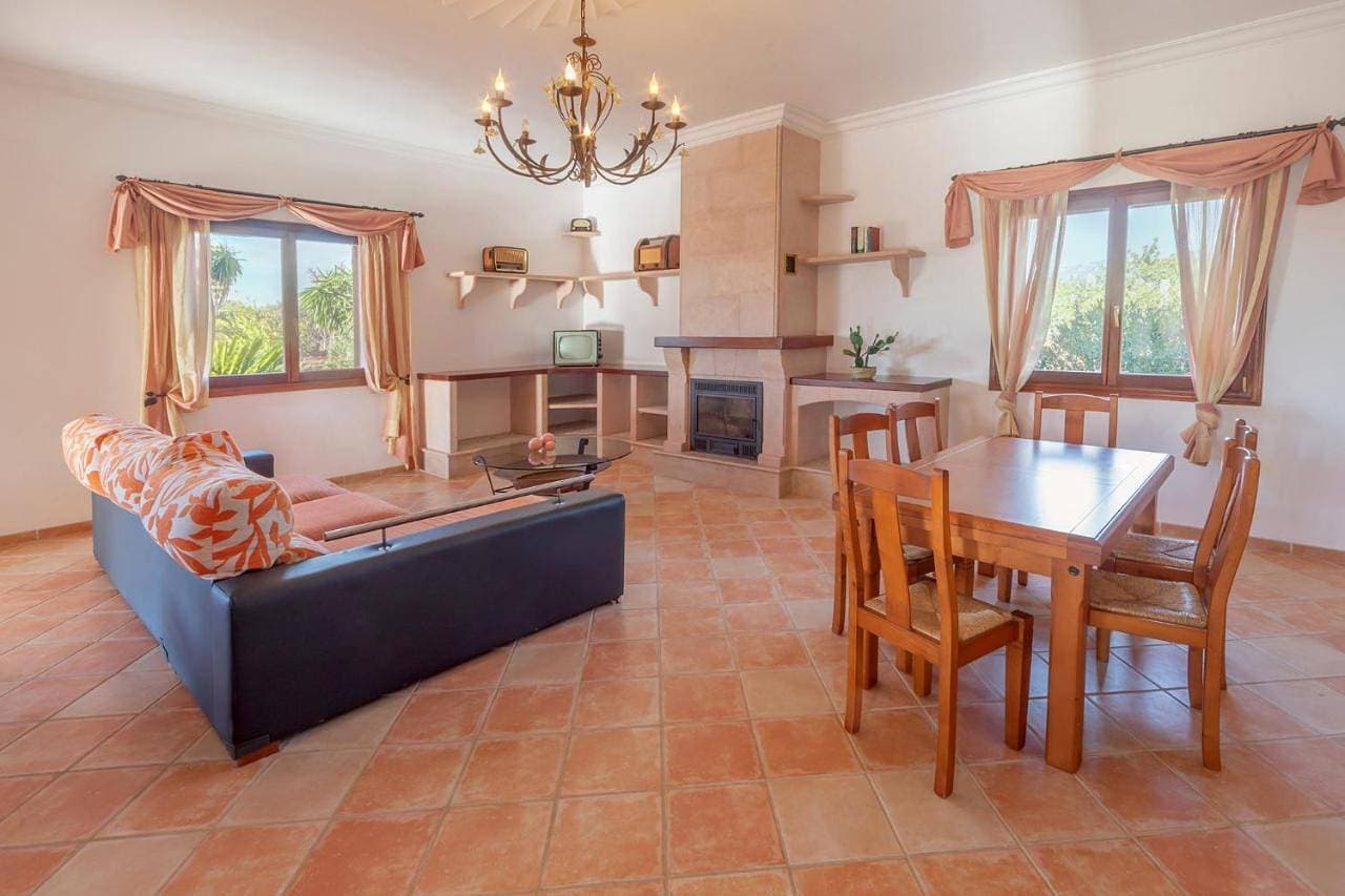 Foto 5 von 32: Villa